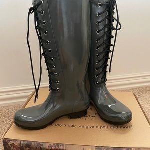 roma sadie lace up rain boots
